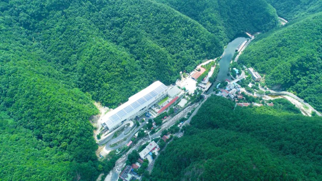  秦岭峡谷乐园   陕西安康国家雪上项目训练基地