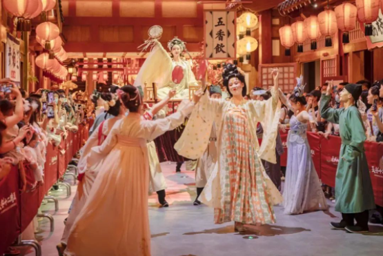 2023这个夏天，着汉服游长安，美到一眼千年