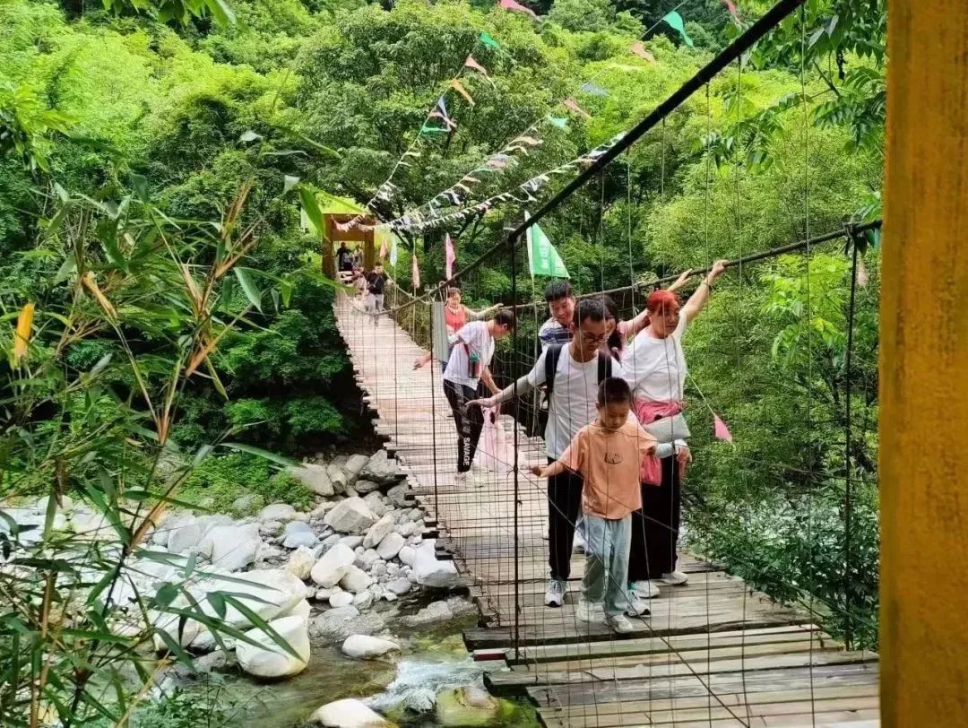教师节 | 黄柏塬景区为教师免票啦！