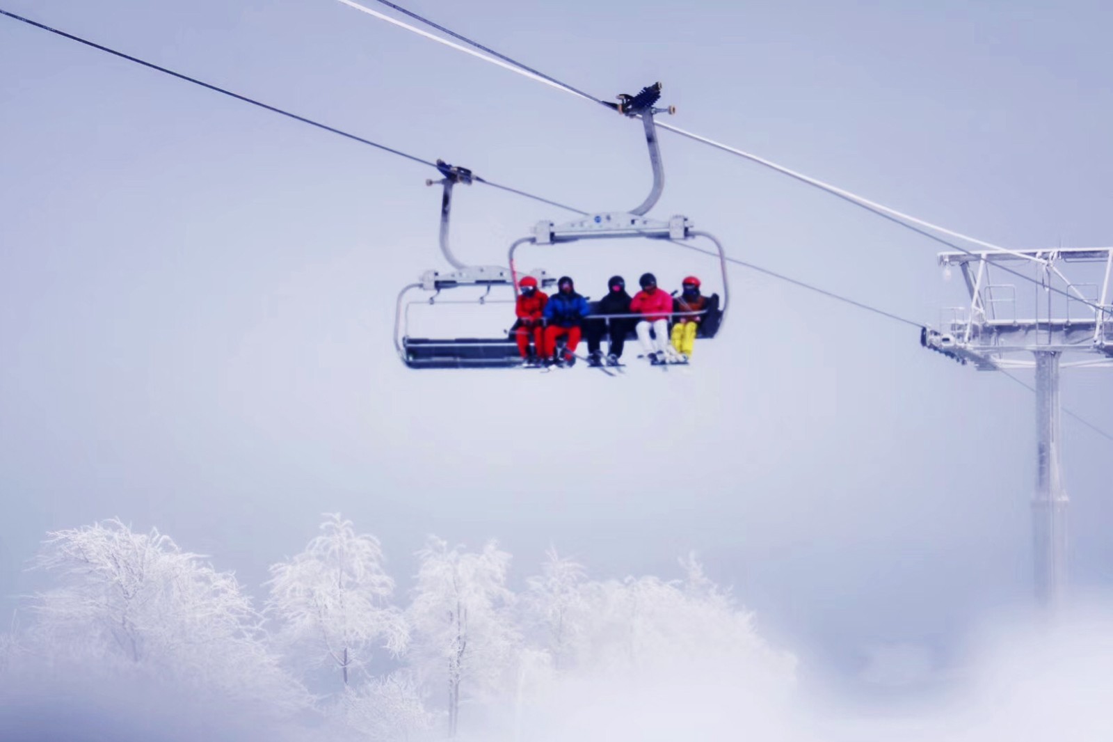 鳌山滑雪场