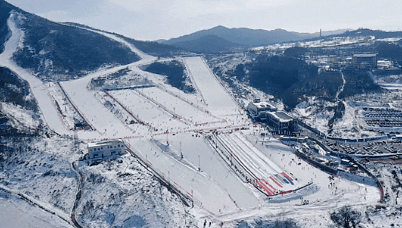 照金国际滑雪场