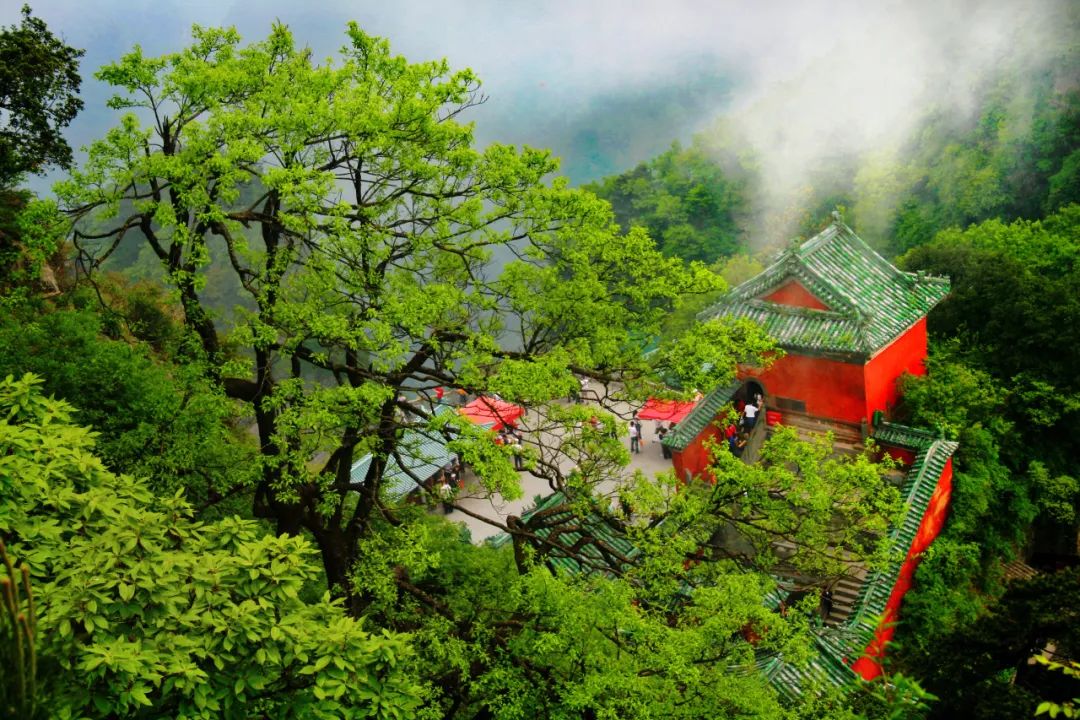 世界文化遗产武当山二日游