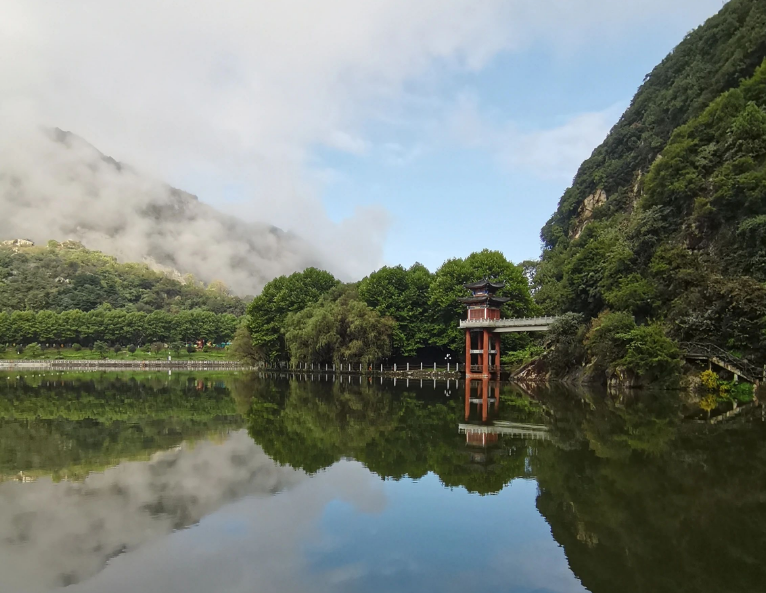 翠华山一日游攻略~周末去哪玩~