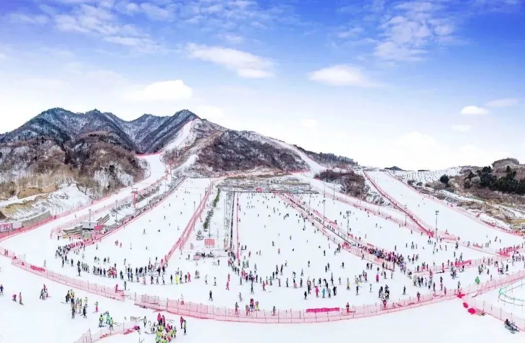 照金国际滑雪场2025-26早鸟预售~季卡+住滑