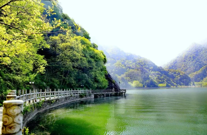 西安周边游｜翠华山一日游保姆级攻略 98元玩转终南独秀