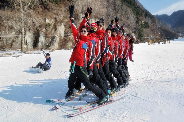 西安翠华山滑雪场