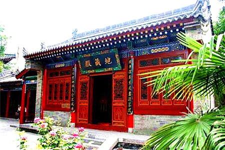 卧龙寺