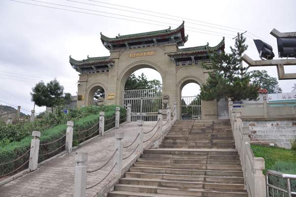 刘志丹烈士陵园
