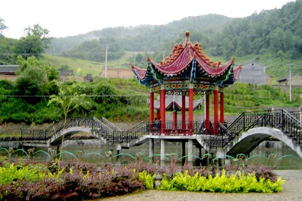 秋菊山庄旅游风景区