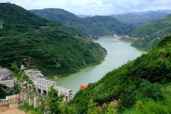 宝鸡峡渠首水景公园