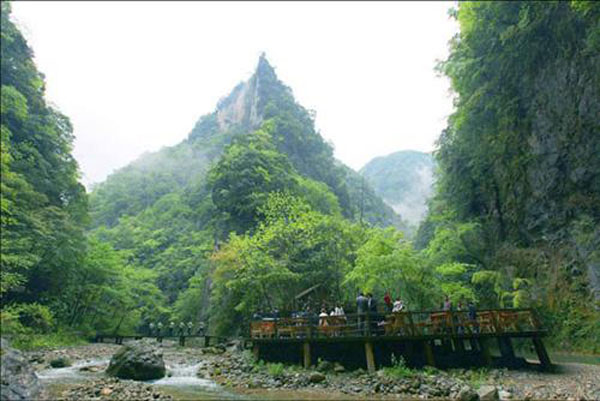 石泉县北辰森林公园