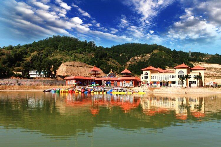 美源水上乐园有夜场吗？美源水上乐园夜场几点还是？