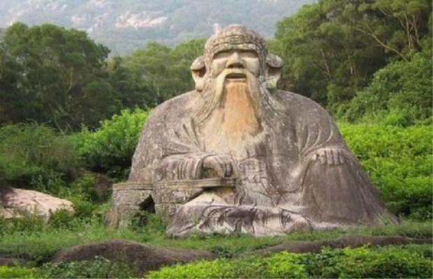 清源山景区拆除老君岩片区内违建禽舍 提升景区形象