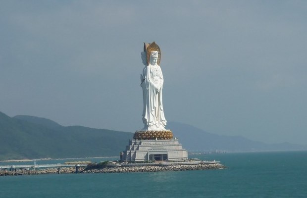 三亚景区倡导节俭文明用餐 推出半份菜、小份菜