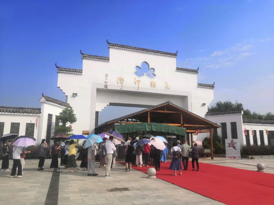 免费旅游直通车加开新景区 还可预约两周