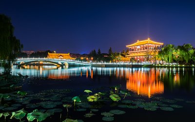 全国多地掀景区门票降价潮 游客将迎“最省钱”黄金周