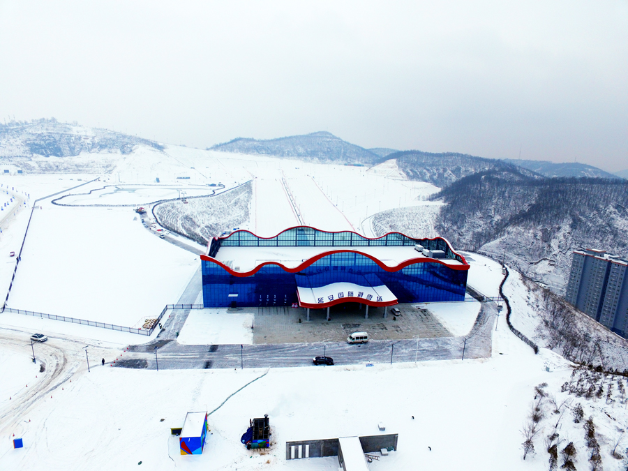 延安国际滑雪场有什么自费项目？去延安国际滑雪场有什么注意事项？