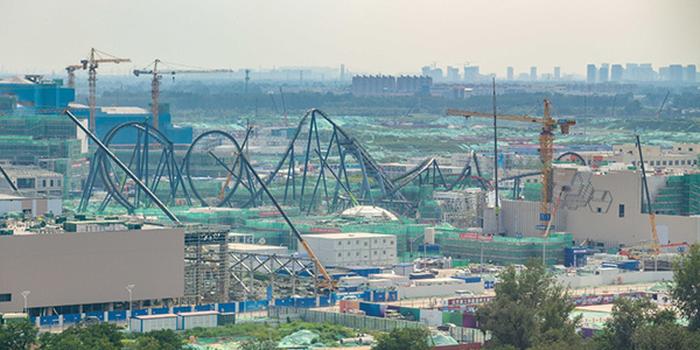 环球影城首批主题景区完成竣工验收